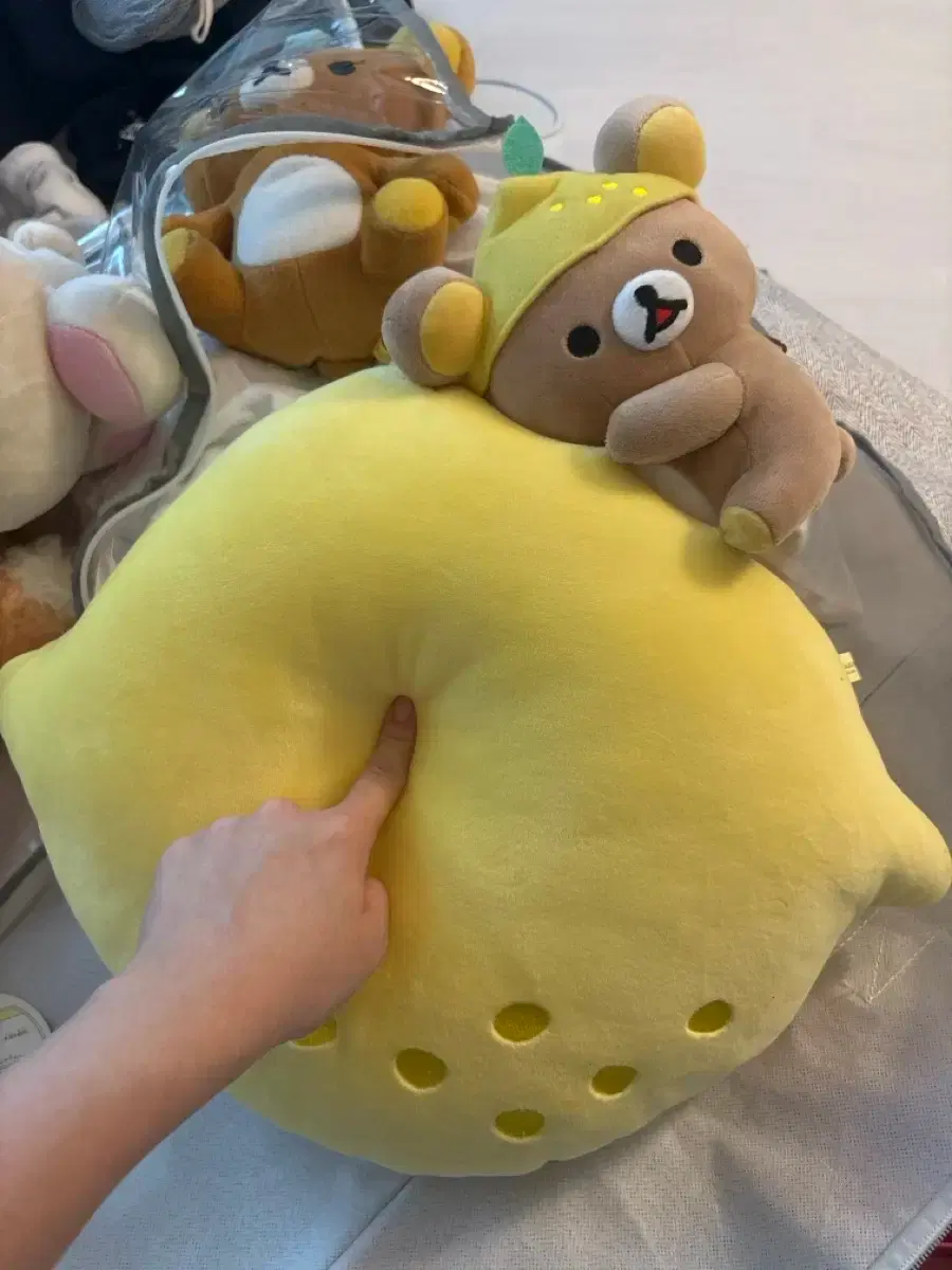 thumbnail-0